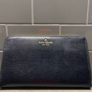 Kate Spade Travel Wallet
